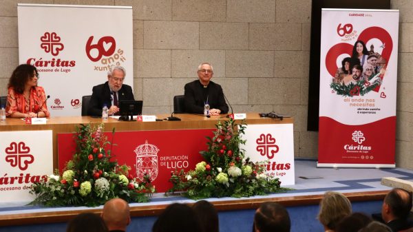 Pregón de la Caridad en Lugo con el Presidente del Parlamento de Galicia